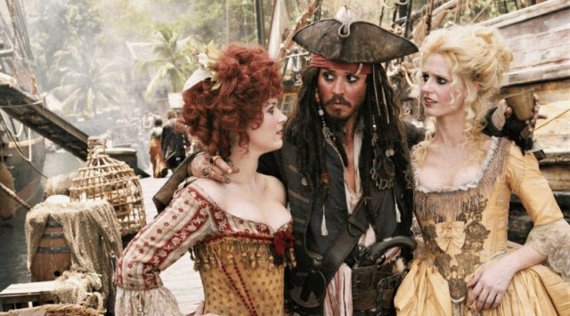 Зачем многие уважаемые женщины в XVIII веке массово переезжали из Европы в пиратские города? 6 картинок и текст