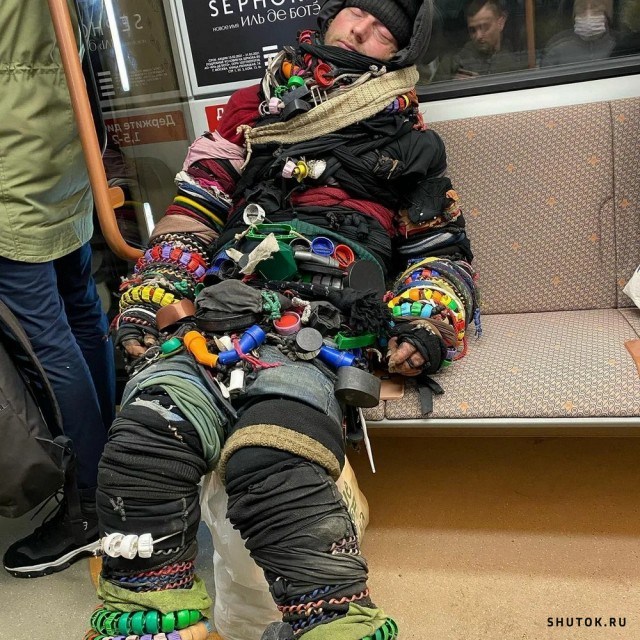 Модники из метро, 23 фото