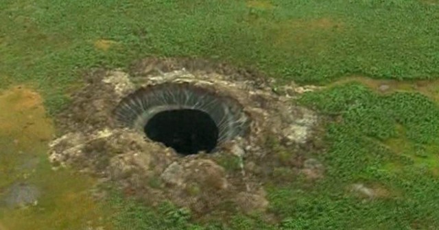 Загадка огромных кратеров в сибирской вечной мерзлоте, 3 фото и текст